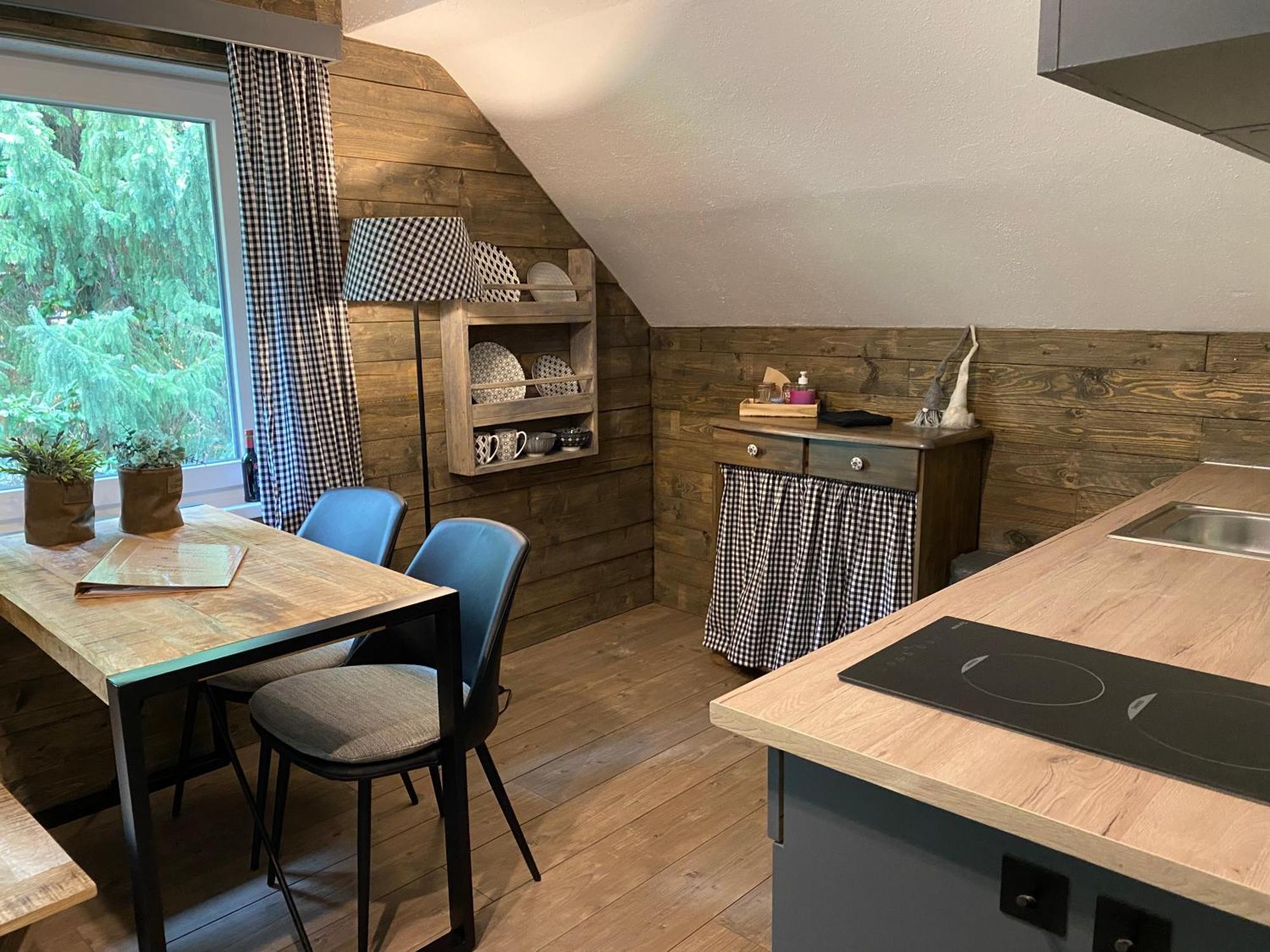 Appartement Felsblick Ferienhaus Fuenf Sinne Döbriach Exterior foto